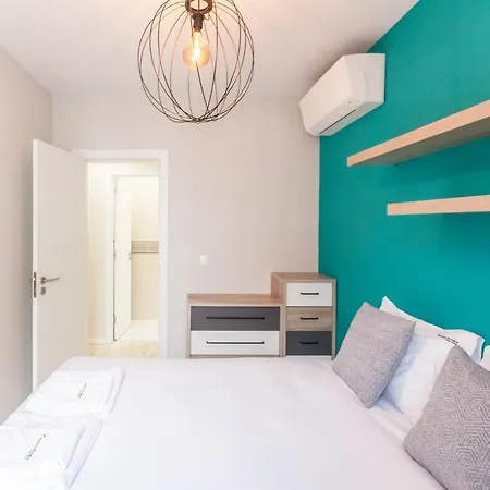 Flh Graca Colourful Апартаменти