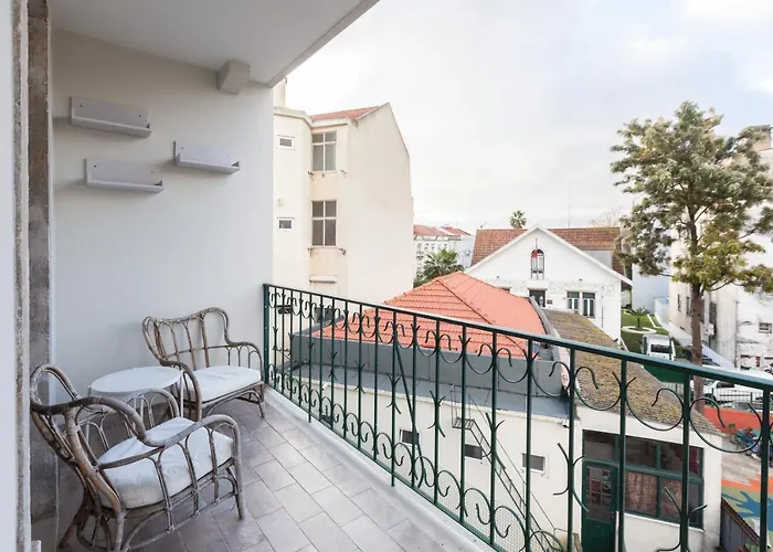 Flh Graca Colourful Lisboa